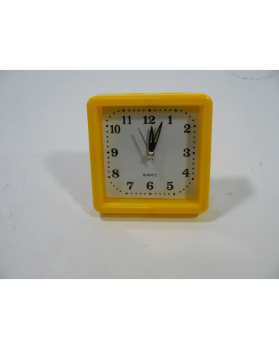 Часы будильник YP924 квадр 10,1см, пласт
