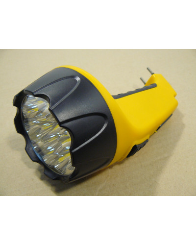 Фонарь SMARTBUY светодиод.аккум.15 LED с прямой зарядкой желтый (SBF-85-Y)