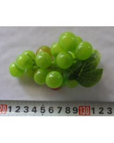 Бутафория гроздь винограда 20ягод, зеленая, пласт