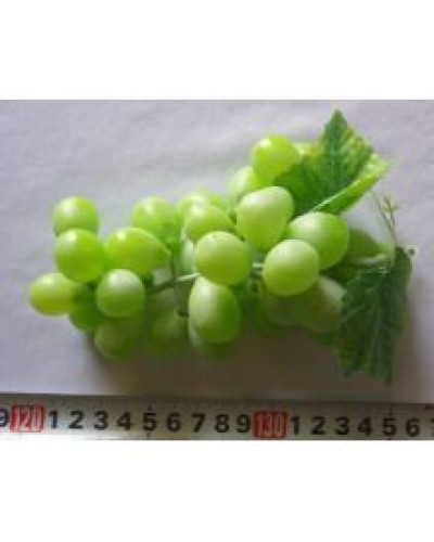 Бутафория гроздь винограда 36ягод, зеленая, пласт